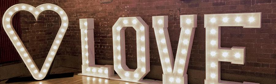 giant love wedding fayre thoresby x Illuminated love letters